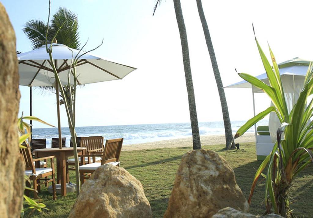 Avenra Beach Хиккадува Экстерьер фото